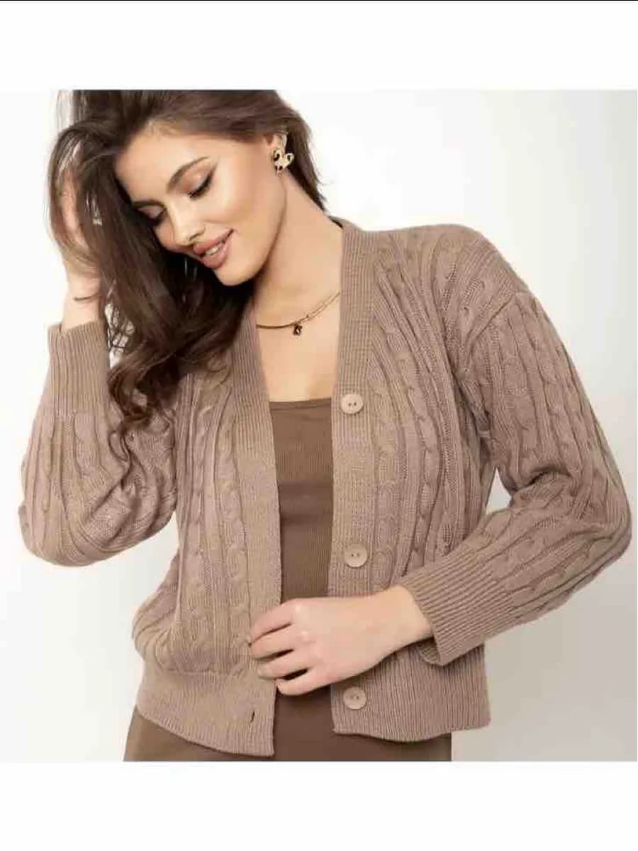 Кардиган на пуговицах весенний