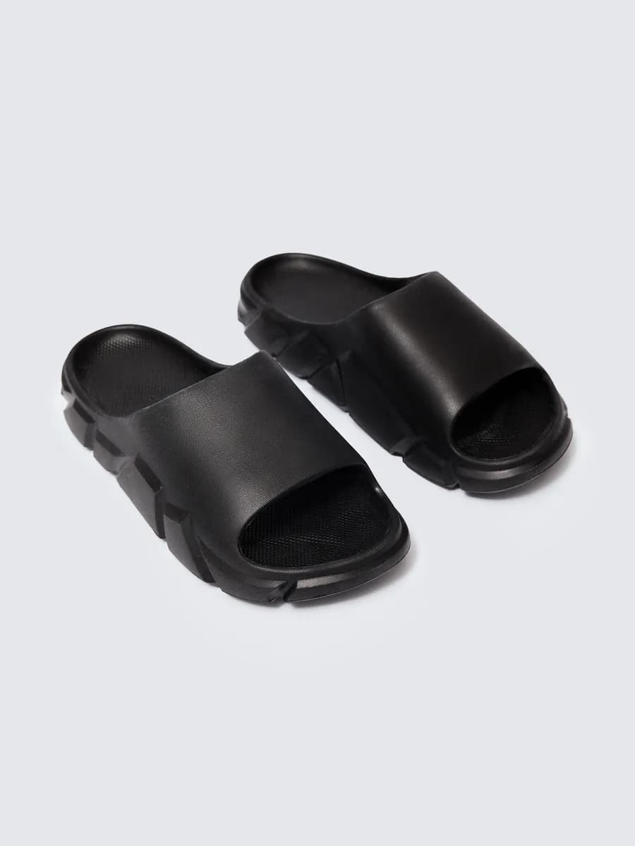 Мужские пляжные шлёпанцы