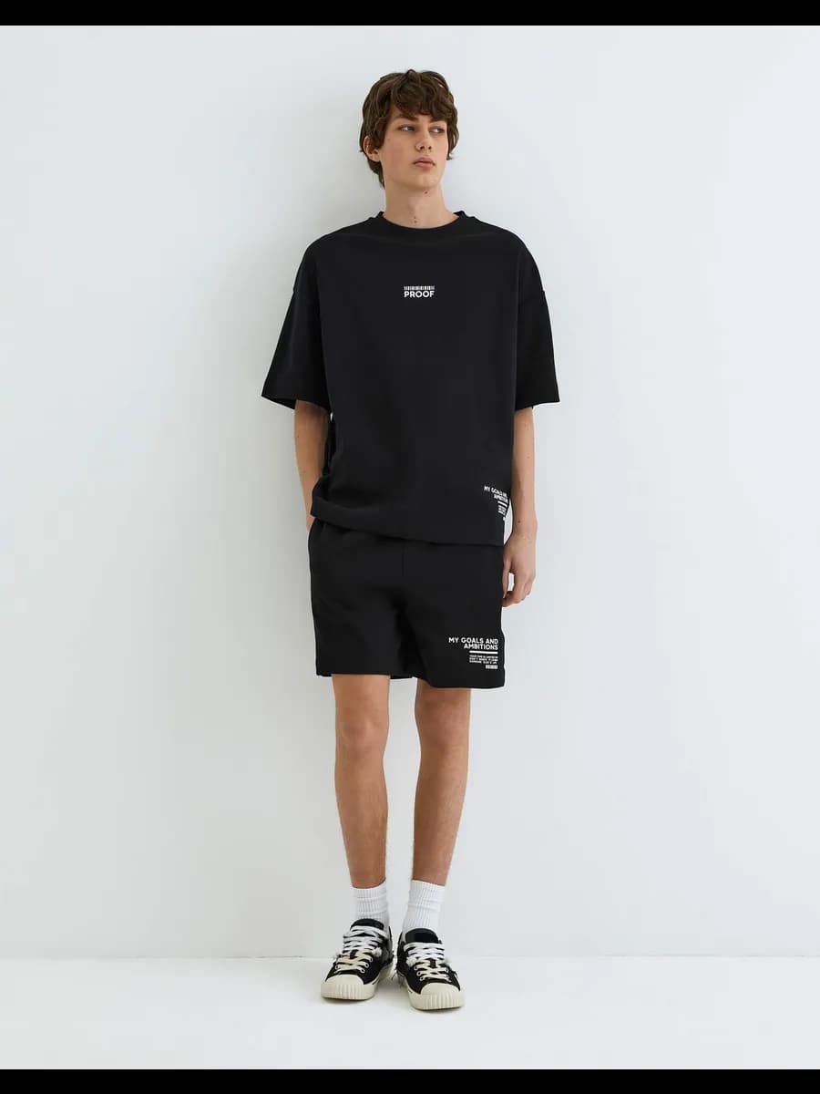 Чёрные шорты Comfort с принтом