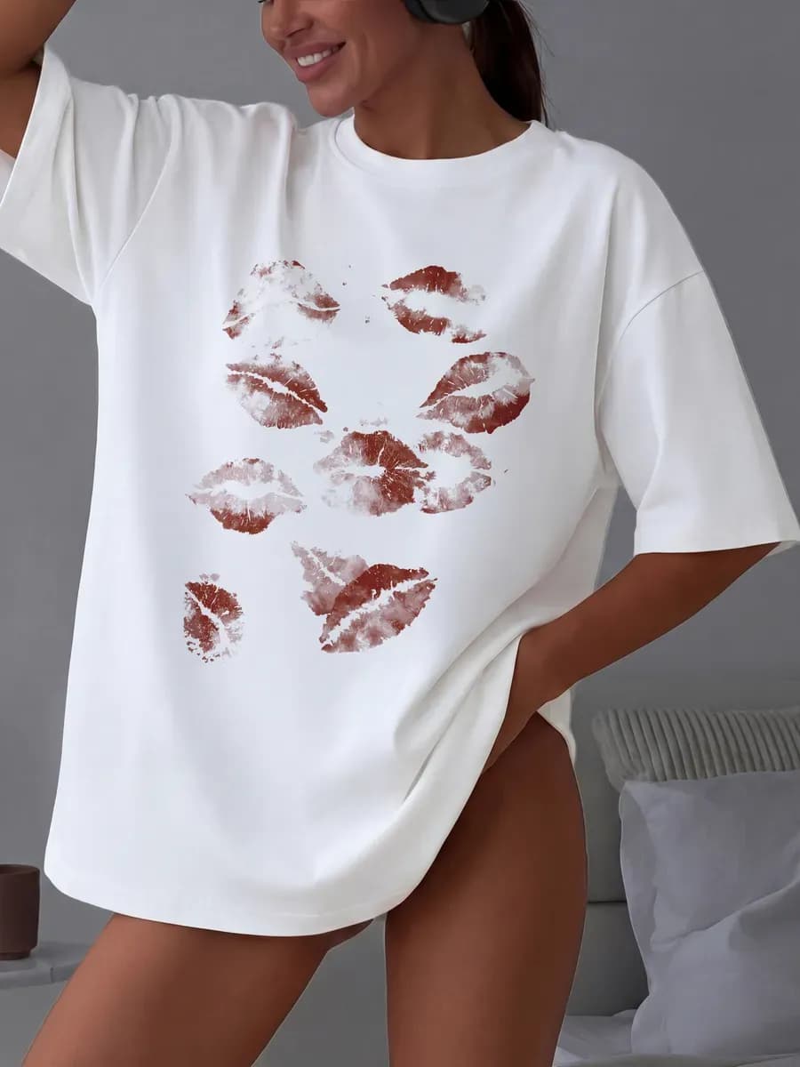 Футболка свободный крой хлопок принт поцелуи