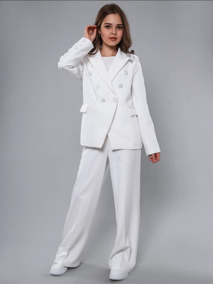 Костюм нарядный праздничный погон цветвы