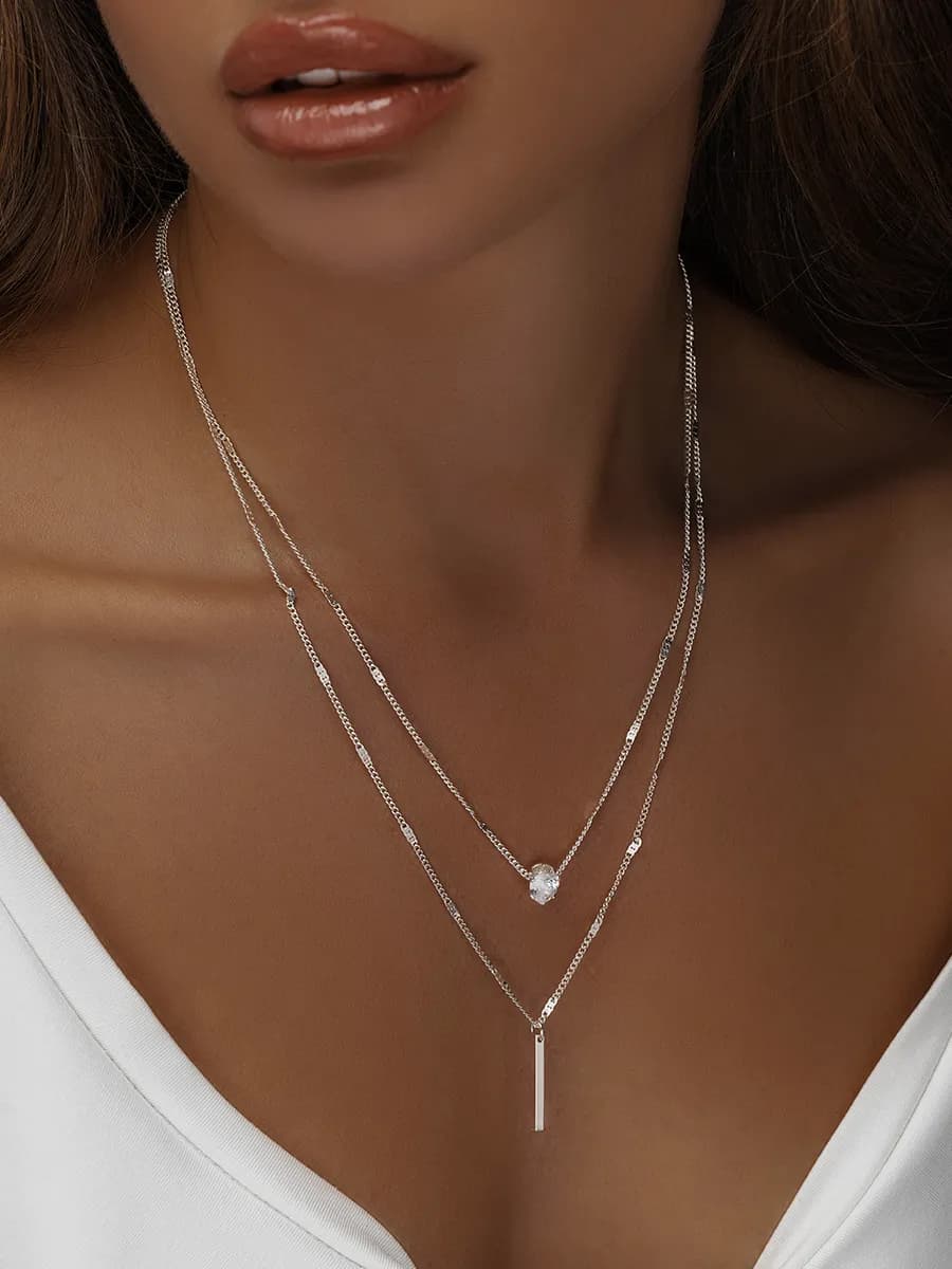 Колье многослойное на шею с подвеской бижутерия