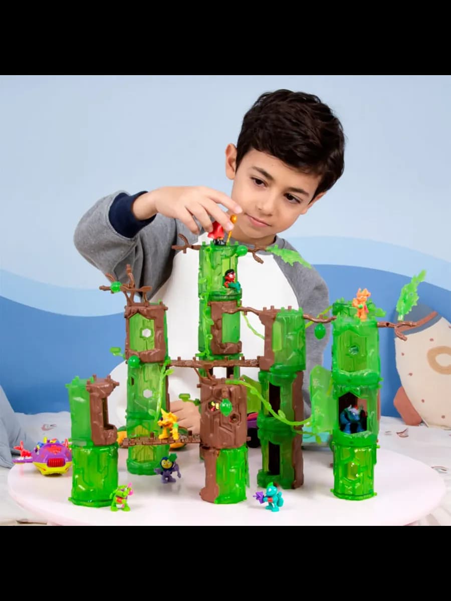 Игровой набор Мега с фигуркой-сюрпризом и аксессуарами
