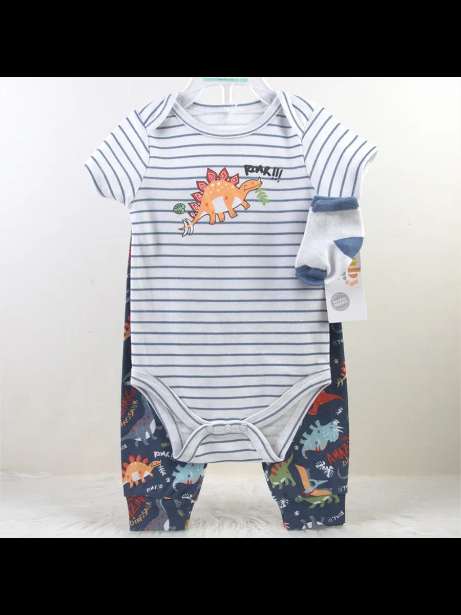 Костюм для новорожденного малыша