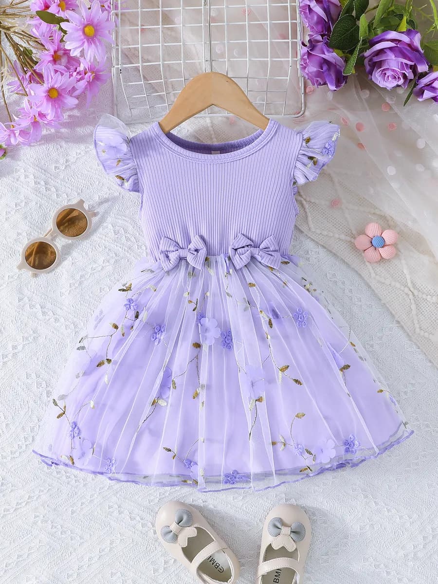 Платье нарядное праздничное на 8 марта