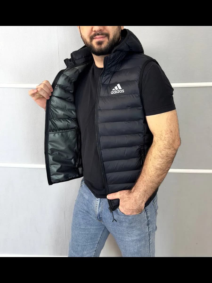 жилетка безрукавка Adidas