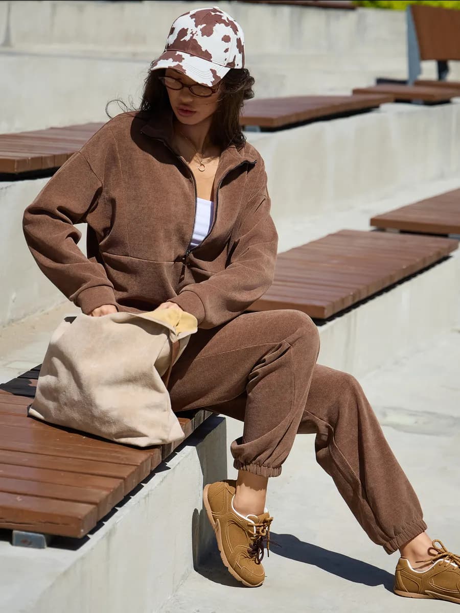 Спортивный костюм вельветовый