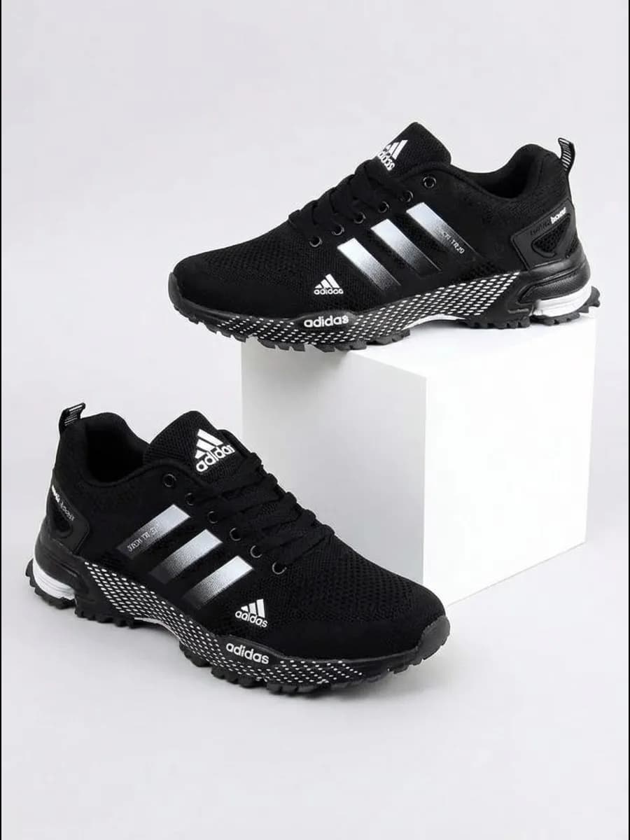 Кроссовки Adidas