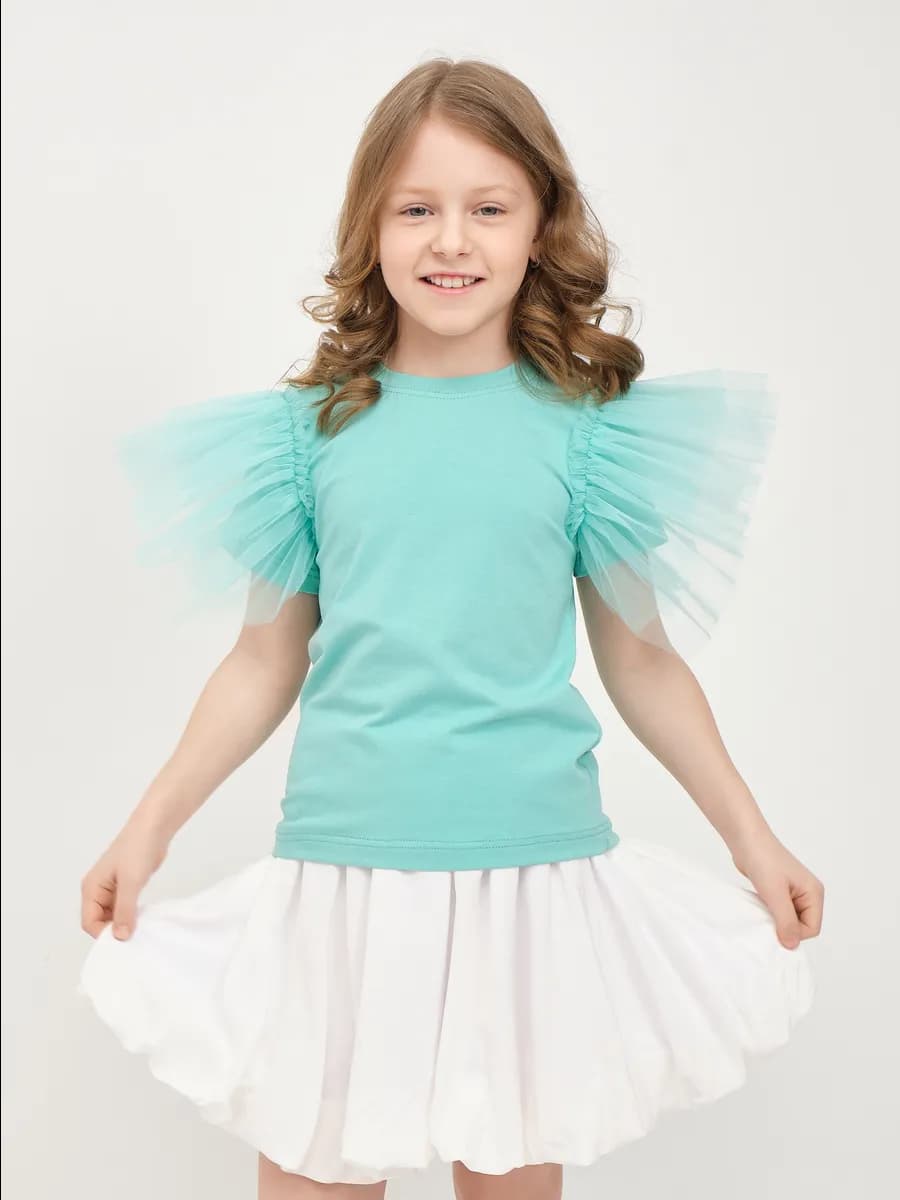 Футболка с крылышками из фатина нарядная летняя