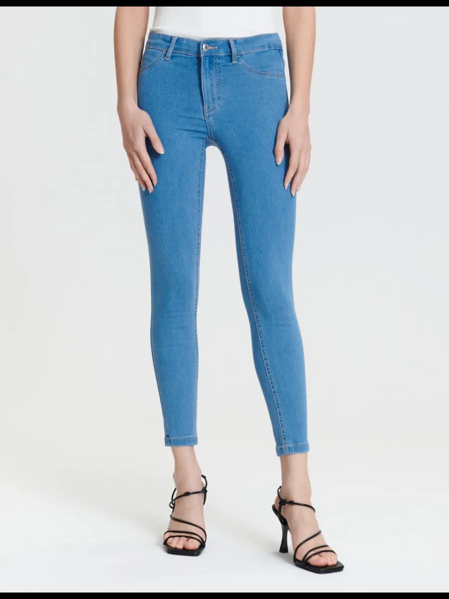 Джинсы скинни