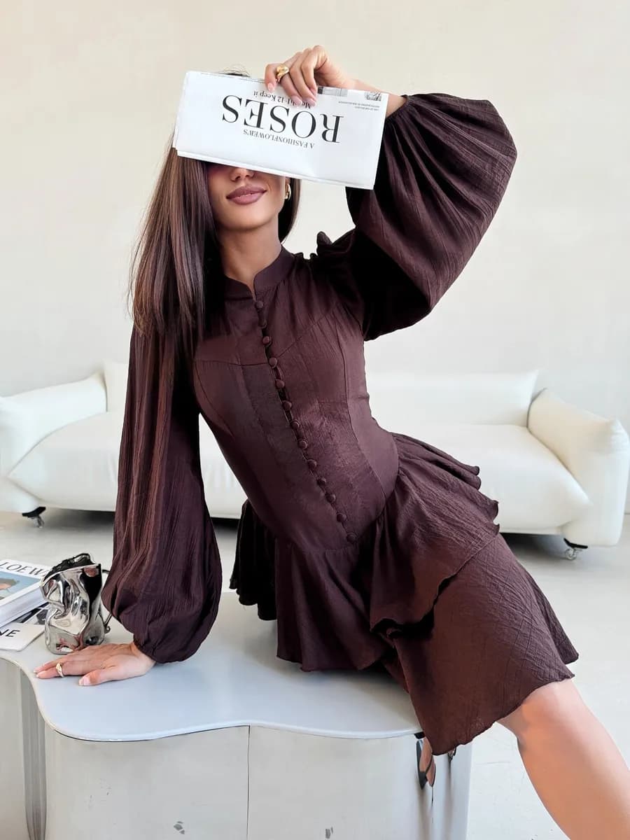 Платье нарядное с воланами