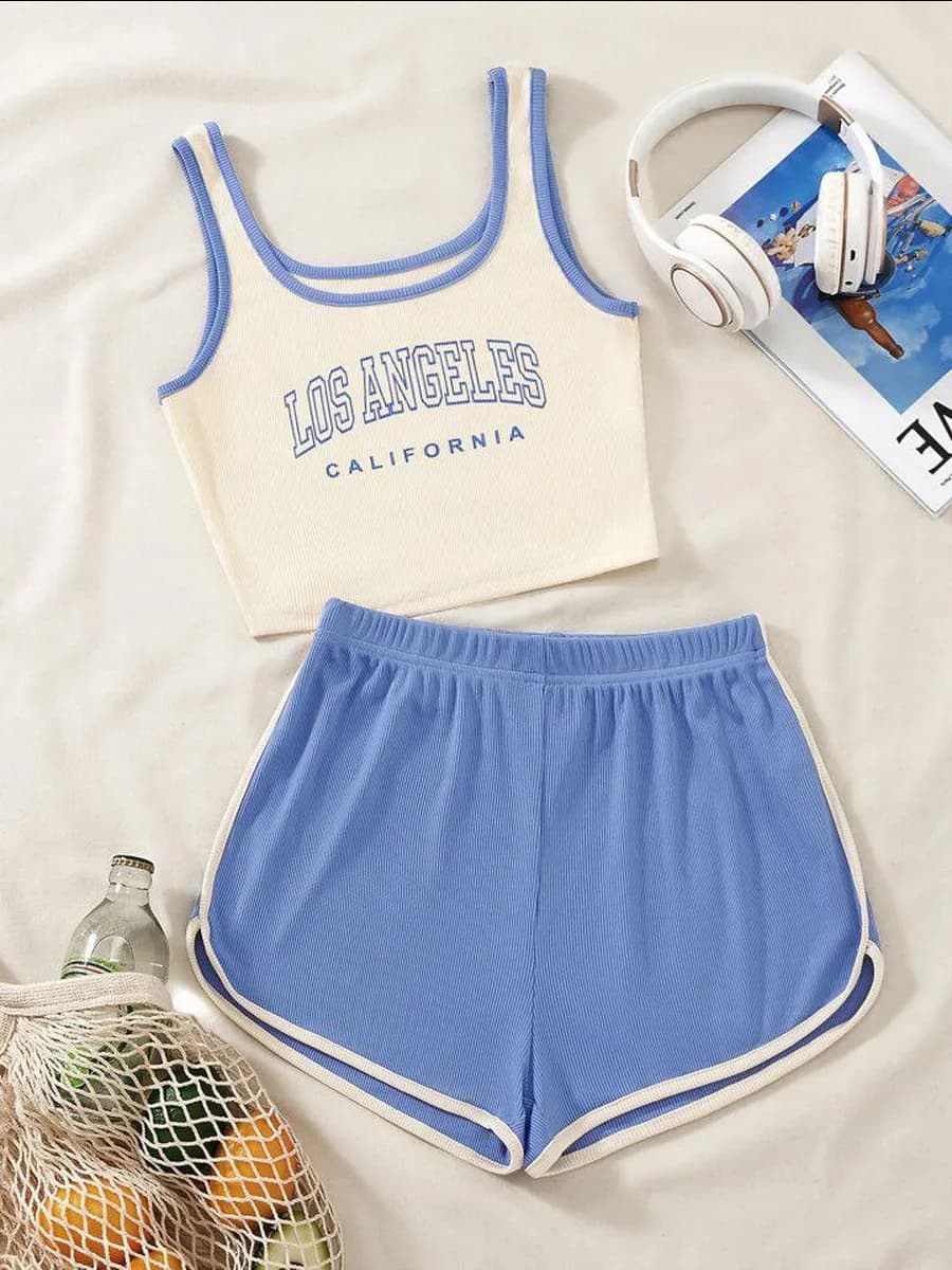 Костюм спортивный летний с шортами и топом