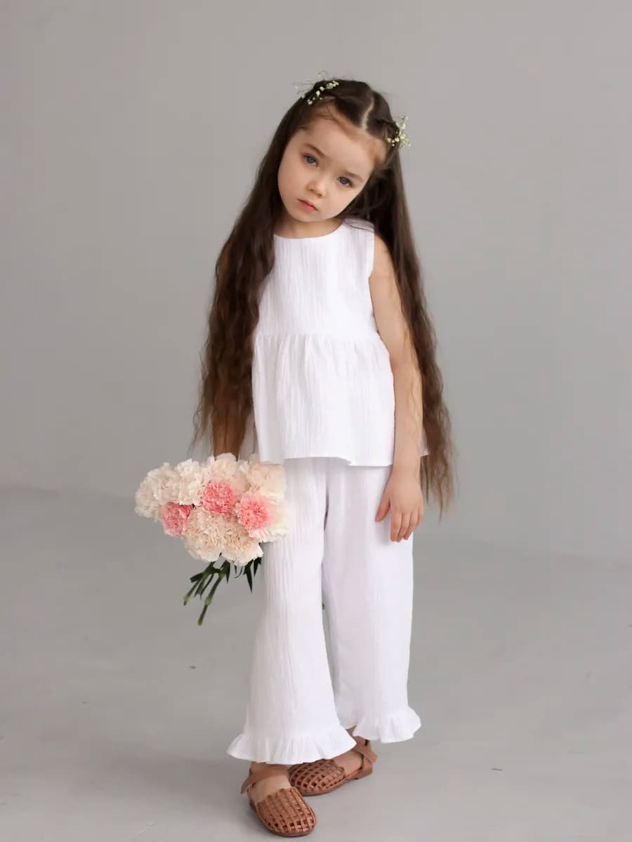 Летний костюм из муслина