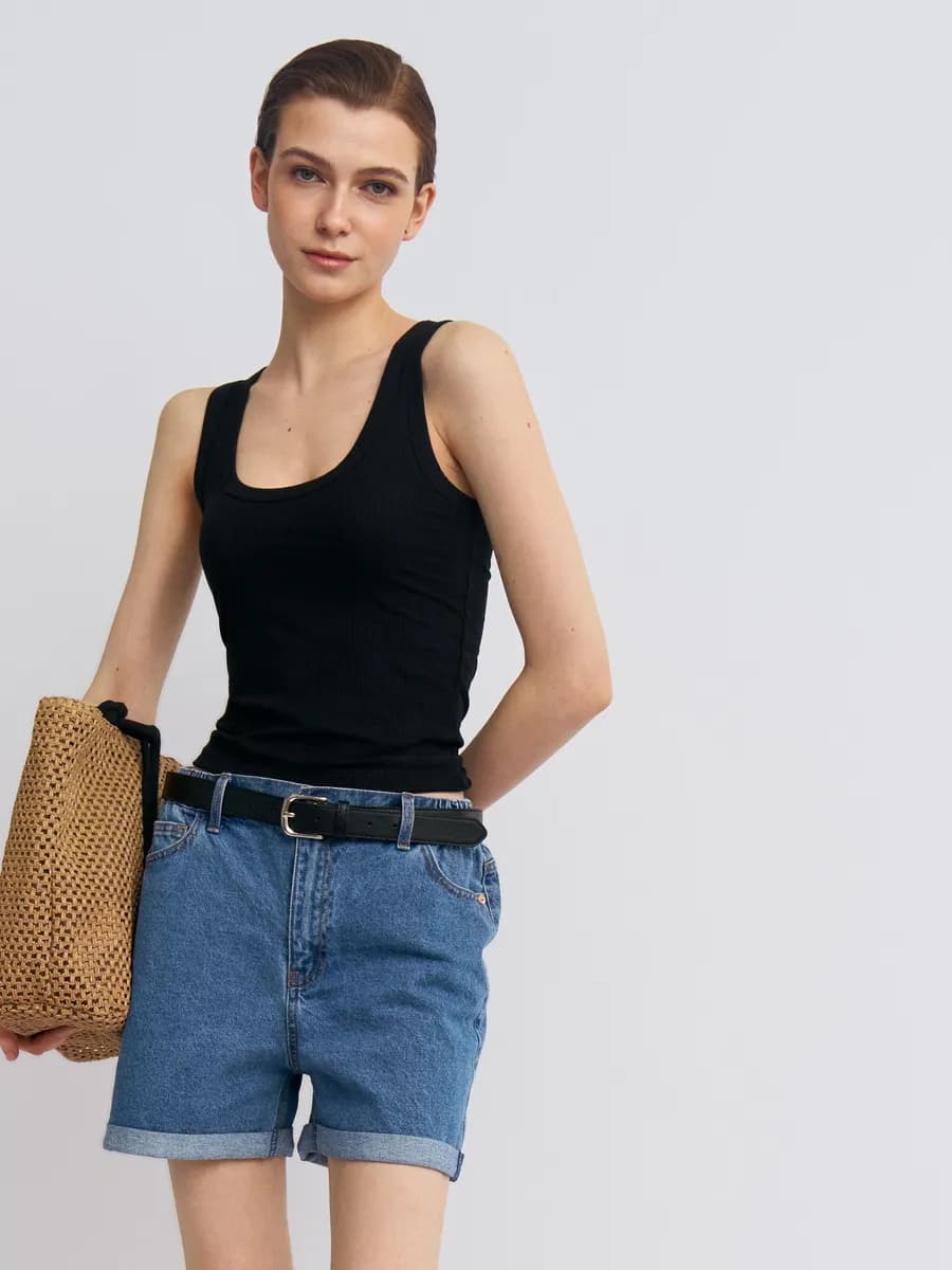 Женская майка-топ из вискозы без рукавов