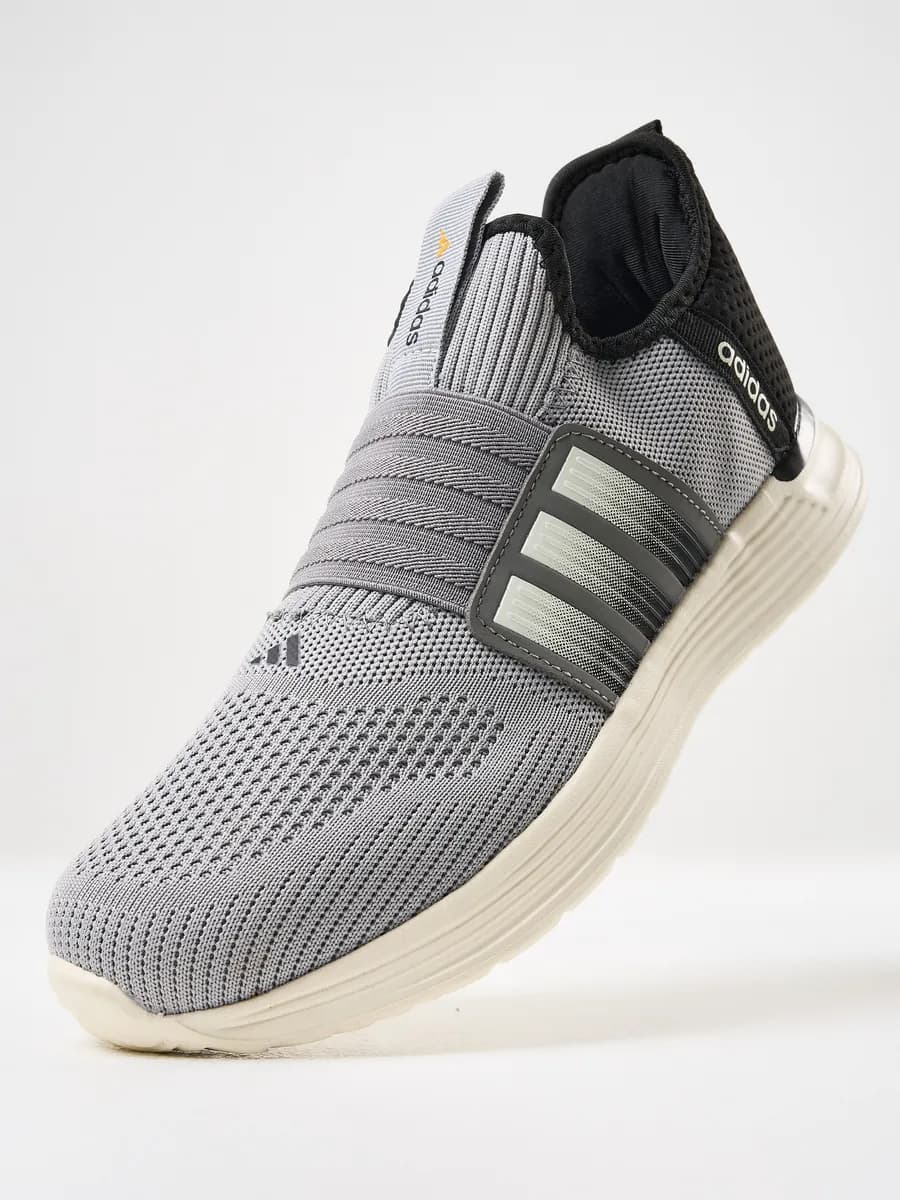 Кроссовки легкие в сеточку для бега