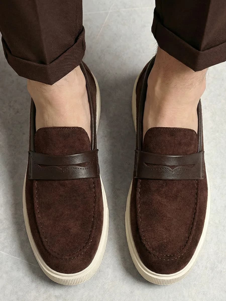 Лоферы классические замшевые туфли