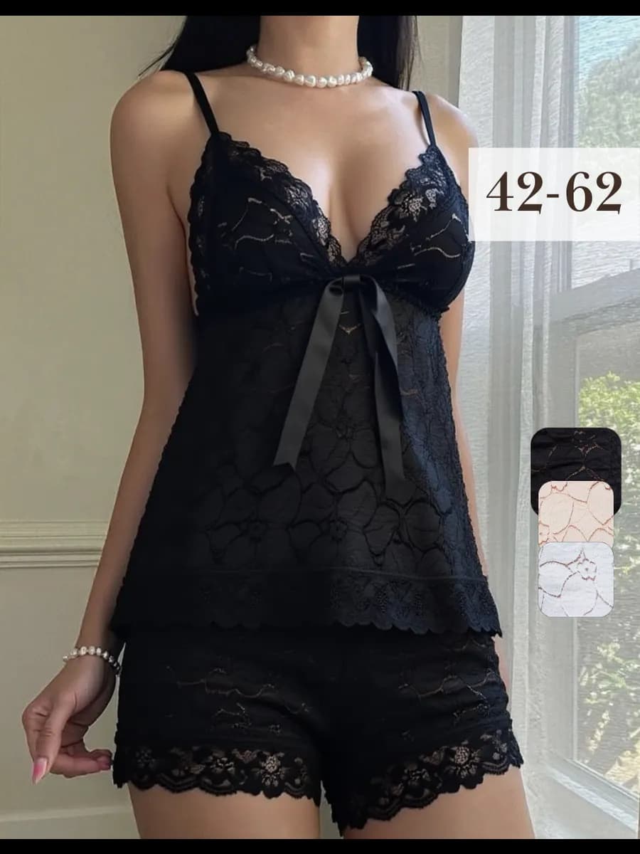 Пижама шелковая с шортами кружевная сексуальная