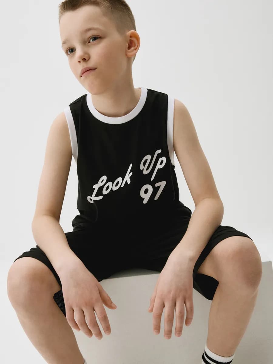 Костюм летний из майки и шорт