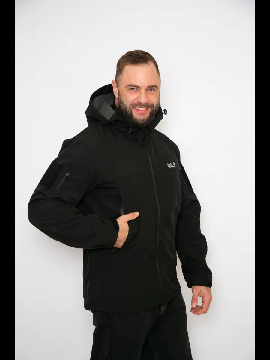 Куртка ветровка с капюшоном утепленная