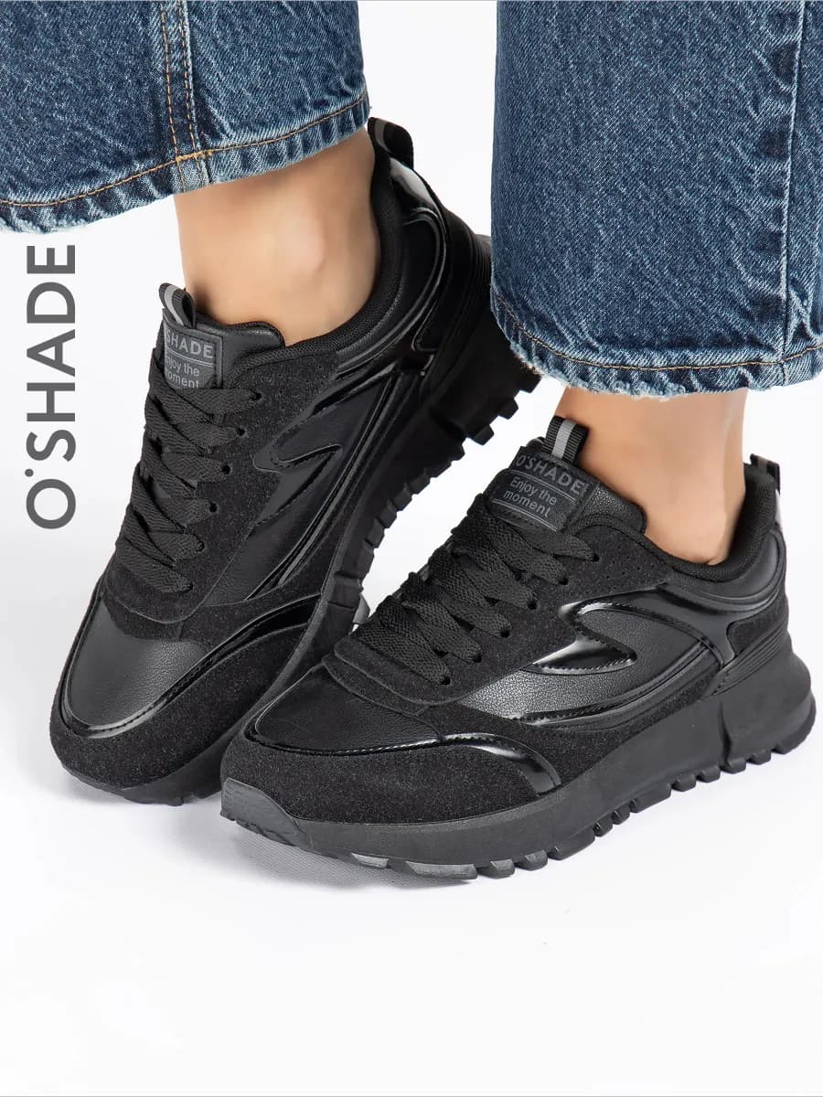 Кроссовки женские черные