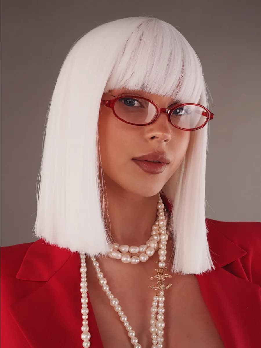 Парик каре с челкой как натуральный