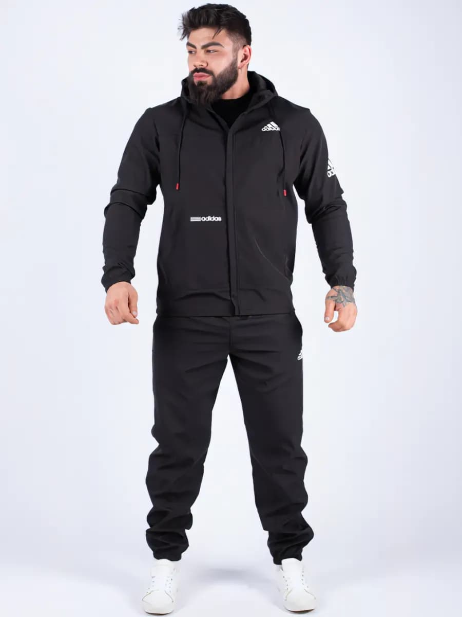 Костюм спортивный