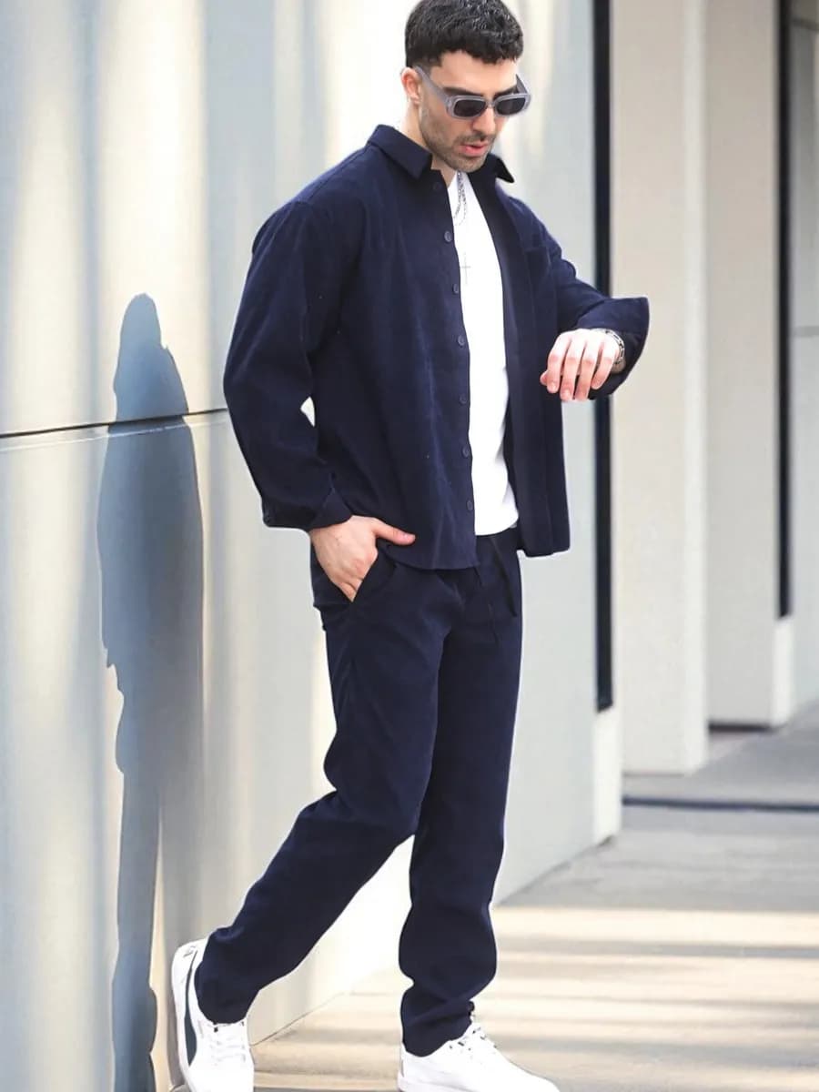 Костюм вельветовый повседневный с рубашкой и брюками