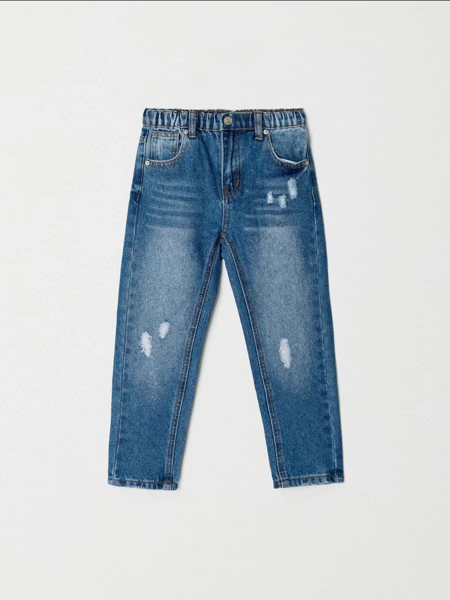 Рваные джинсы на резинке