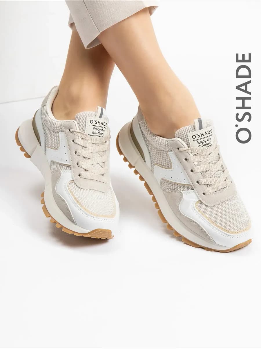 Кроссовки женские бежевые