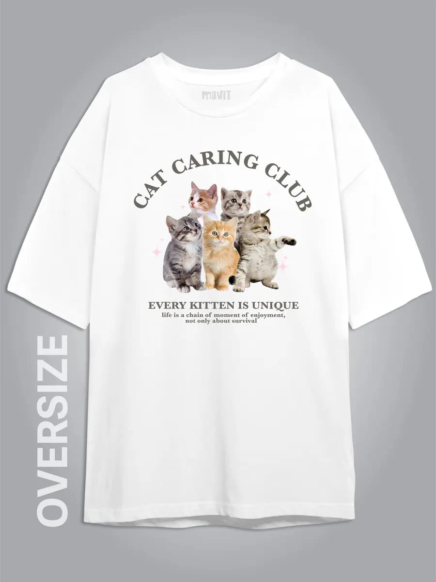 Белая оверсайз футболка с мемными котиками
