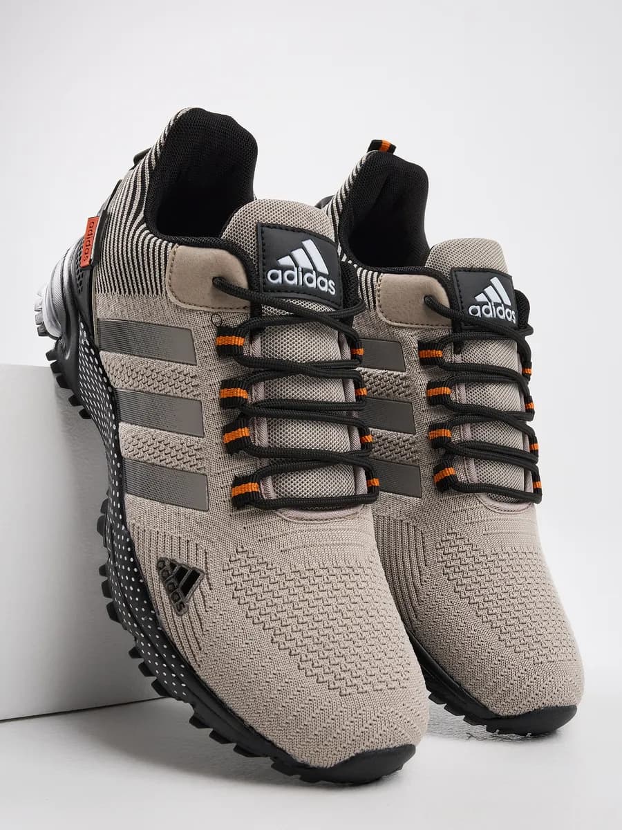 Кроссовки летние дышащие спортивные