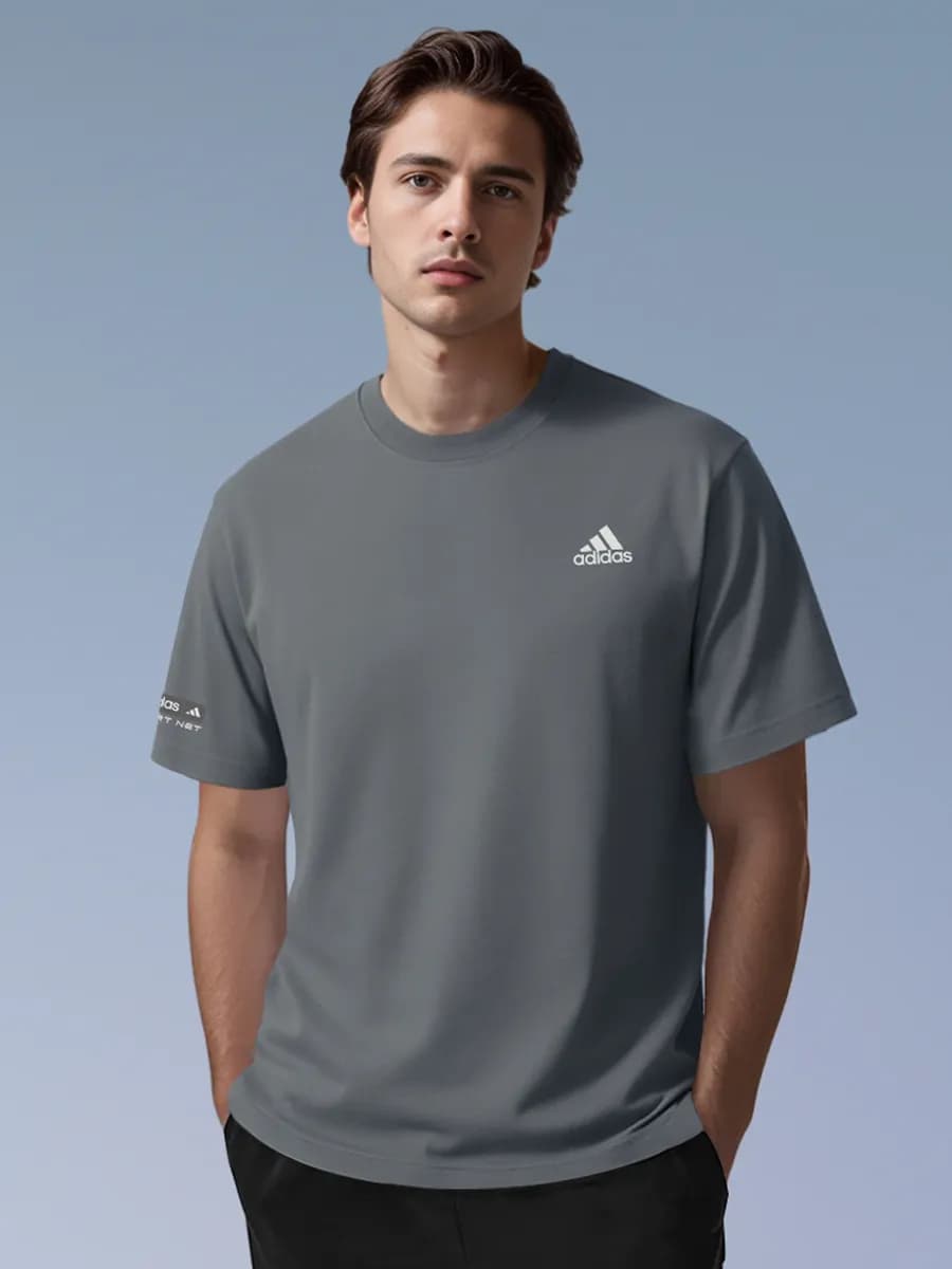 Футболка с принтом брендоваЯ