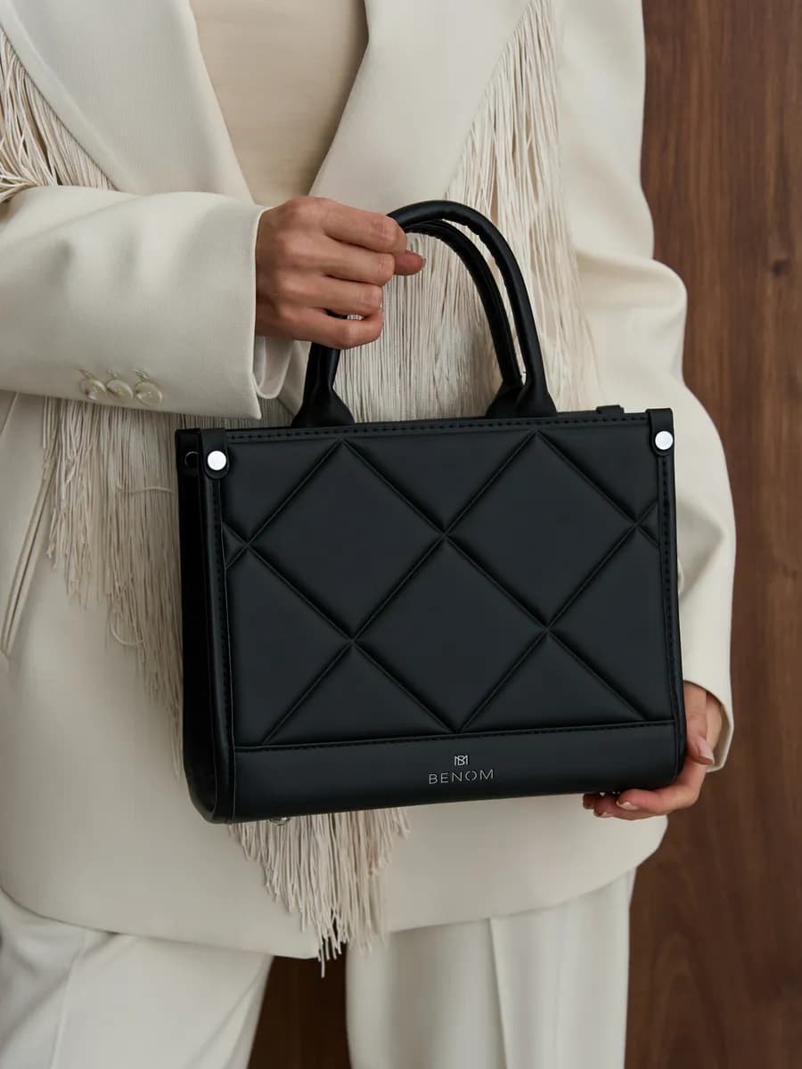 Сумка женская тоут через плечо среднего размера А5