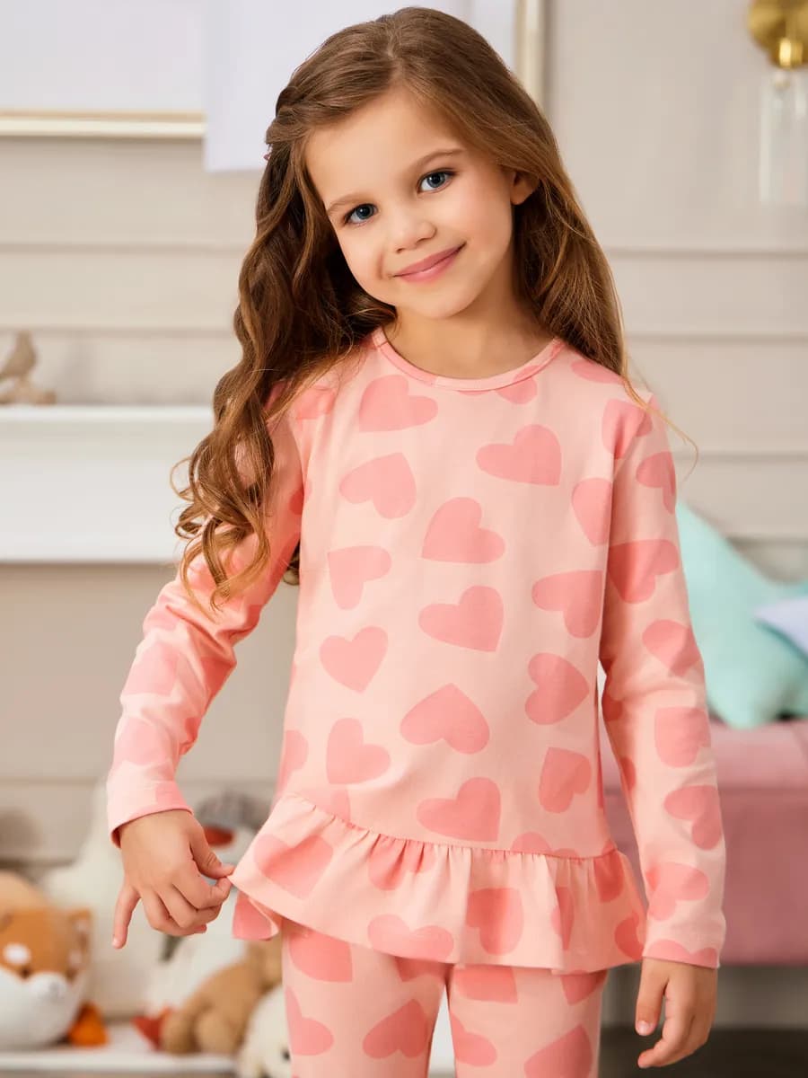 Лонгслив для девочки с принтом сердечки