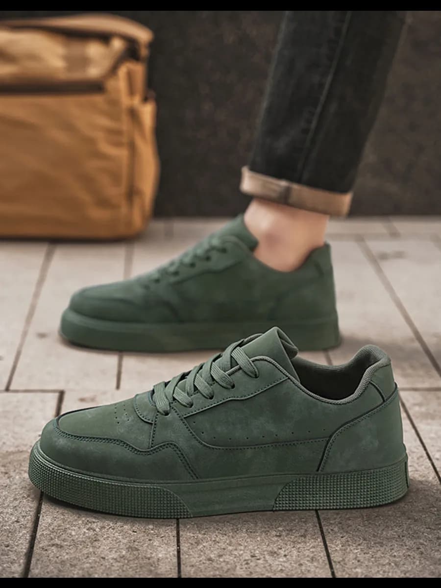 Кроссовки спортивные кеды