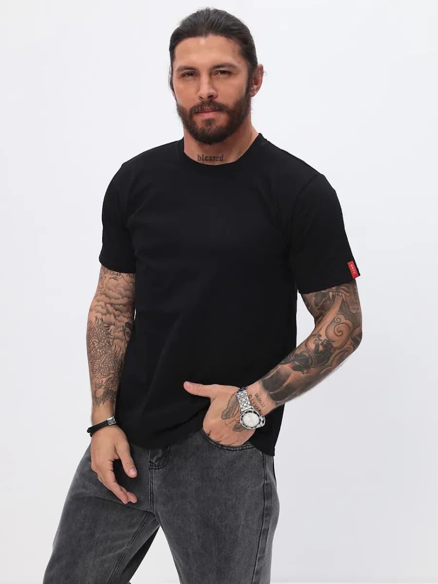 Футболка черная базовая - фото 1