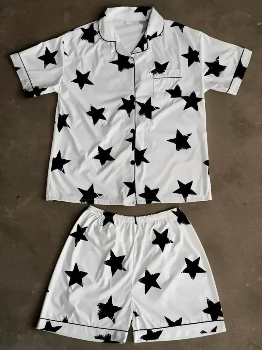 Пижама с шортами и рубашкой y2k
