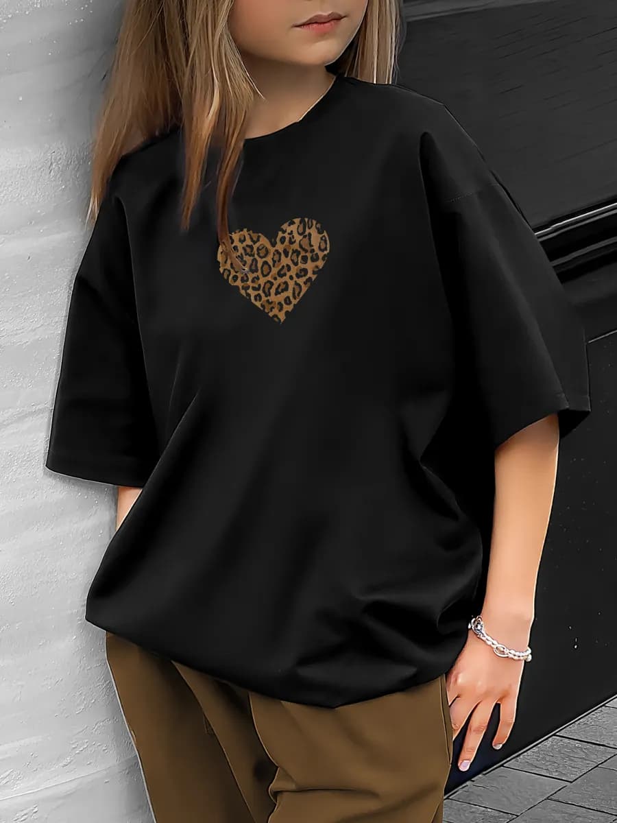 Футболка повседневная светящаяся хлопок с принтом сердце