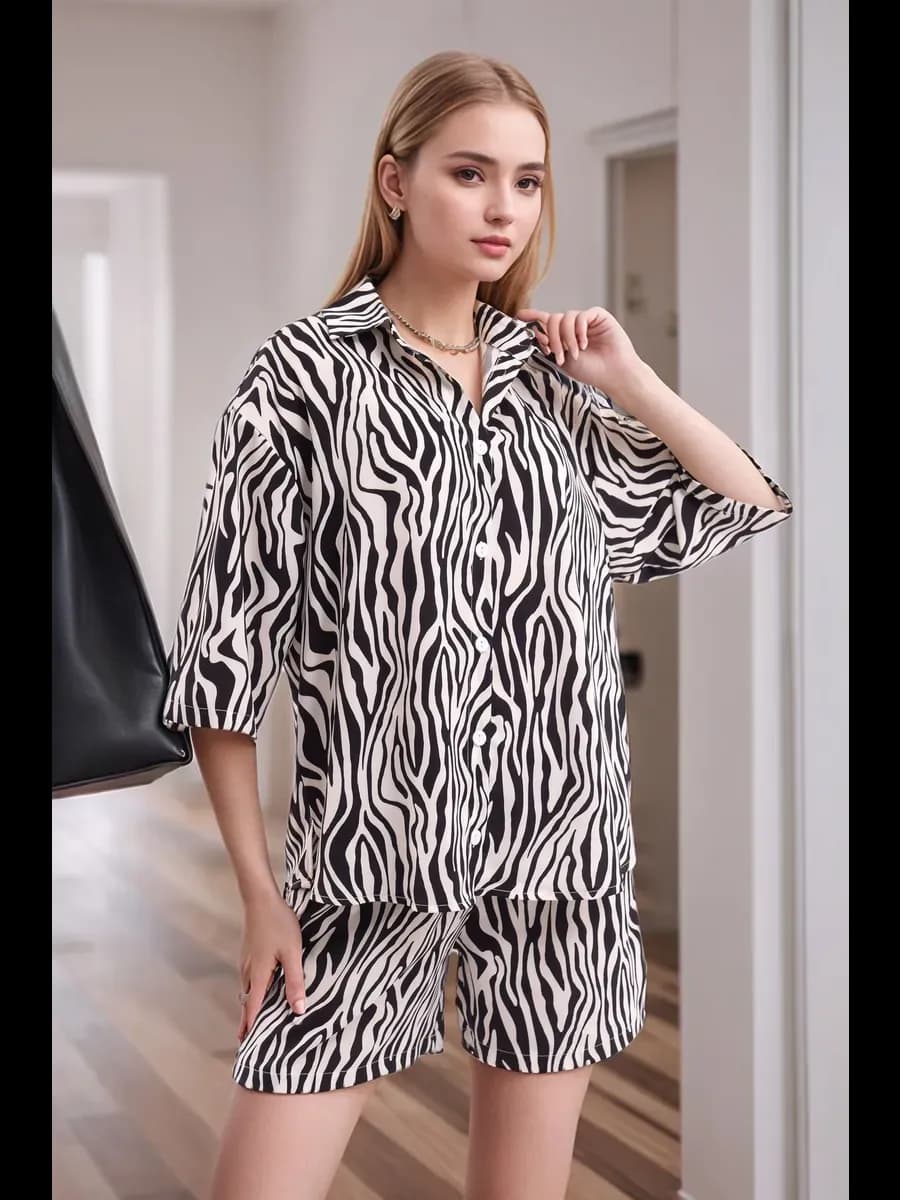 Костюм летний с шортами