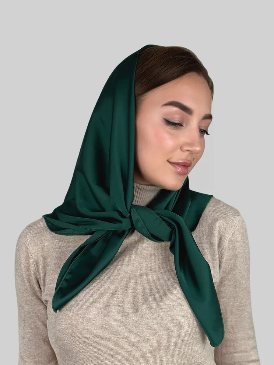 Шелковый платок на голову и шею
