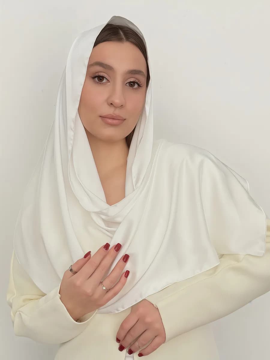 Шелковый платок на голову и шею