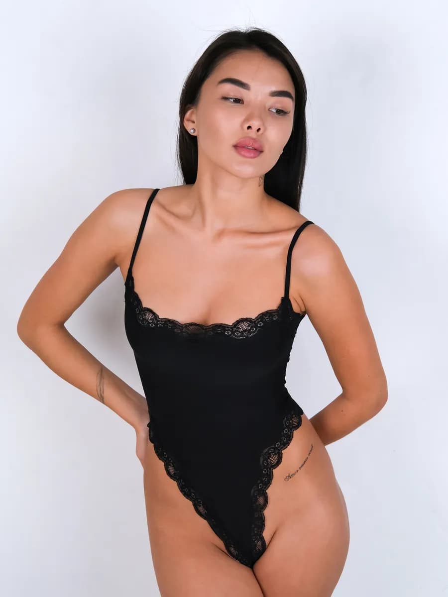 Боди кружевное бесшовное