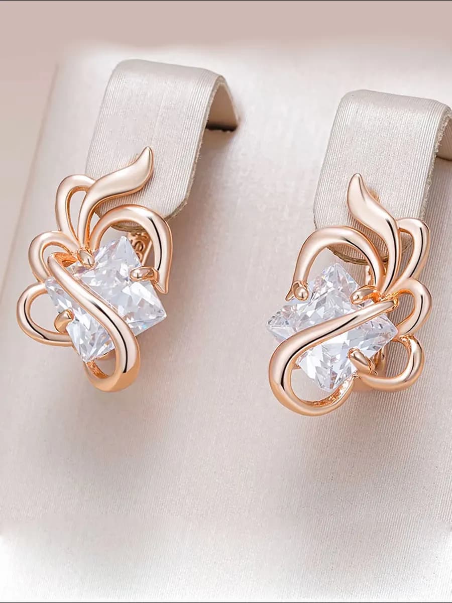 Серьги бижутерия с камнем