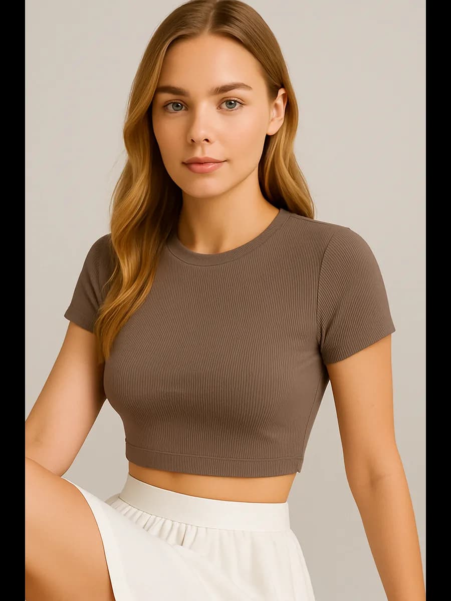 футболка топ в рубчик укороченный