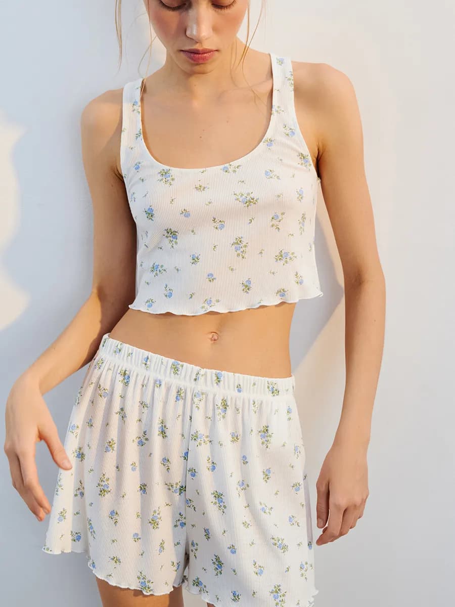 Майка домашняя облегающая в рубчик