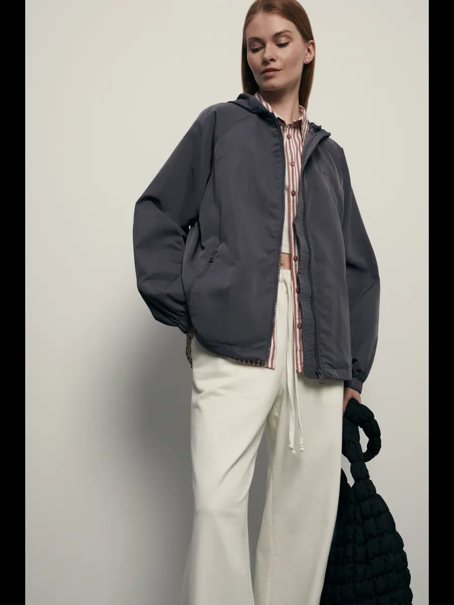 Ветровка - фото 1