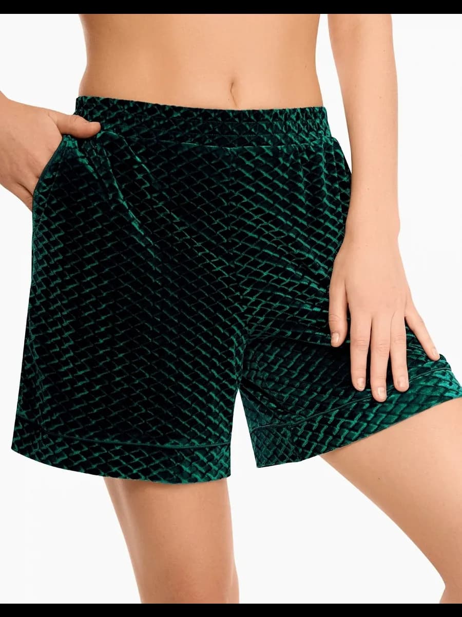 Шорты домашние велюровые на резинке