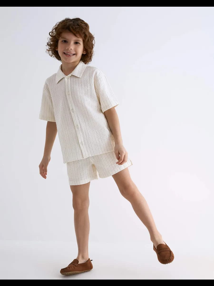 Бежевые шорты