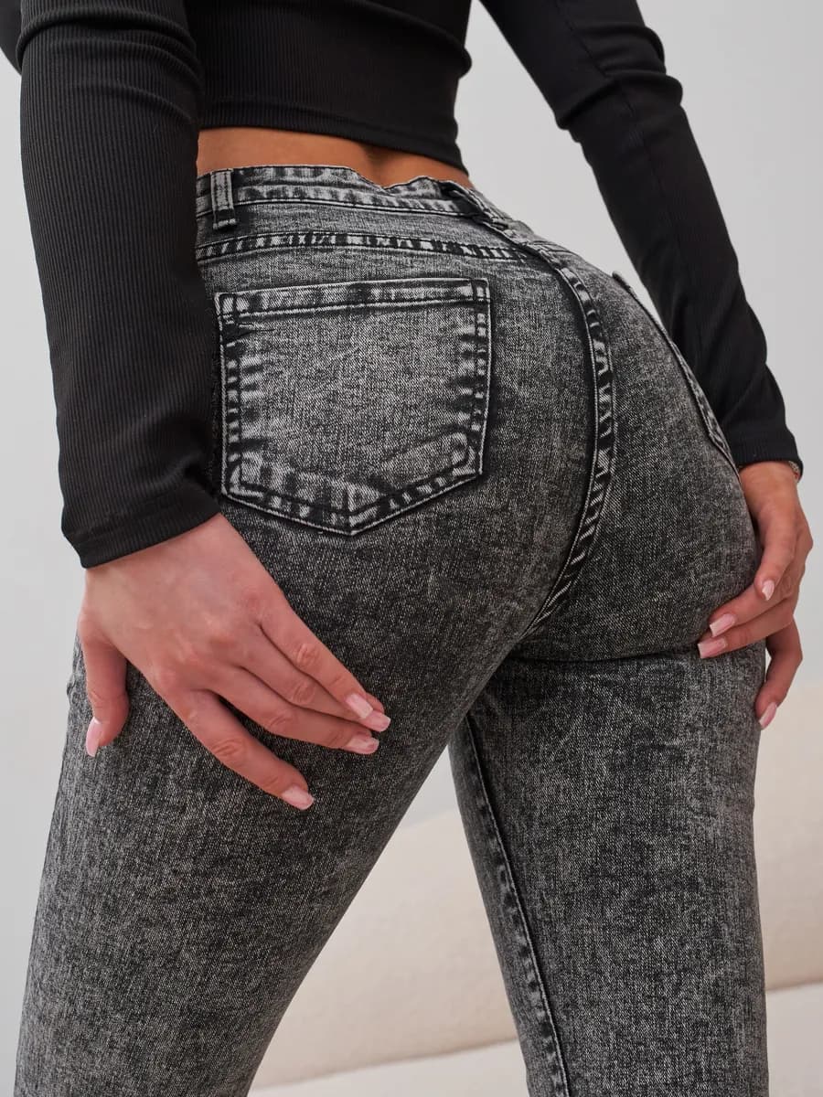 Джинсы зауженные скинни с высокой посадкой