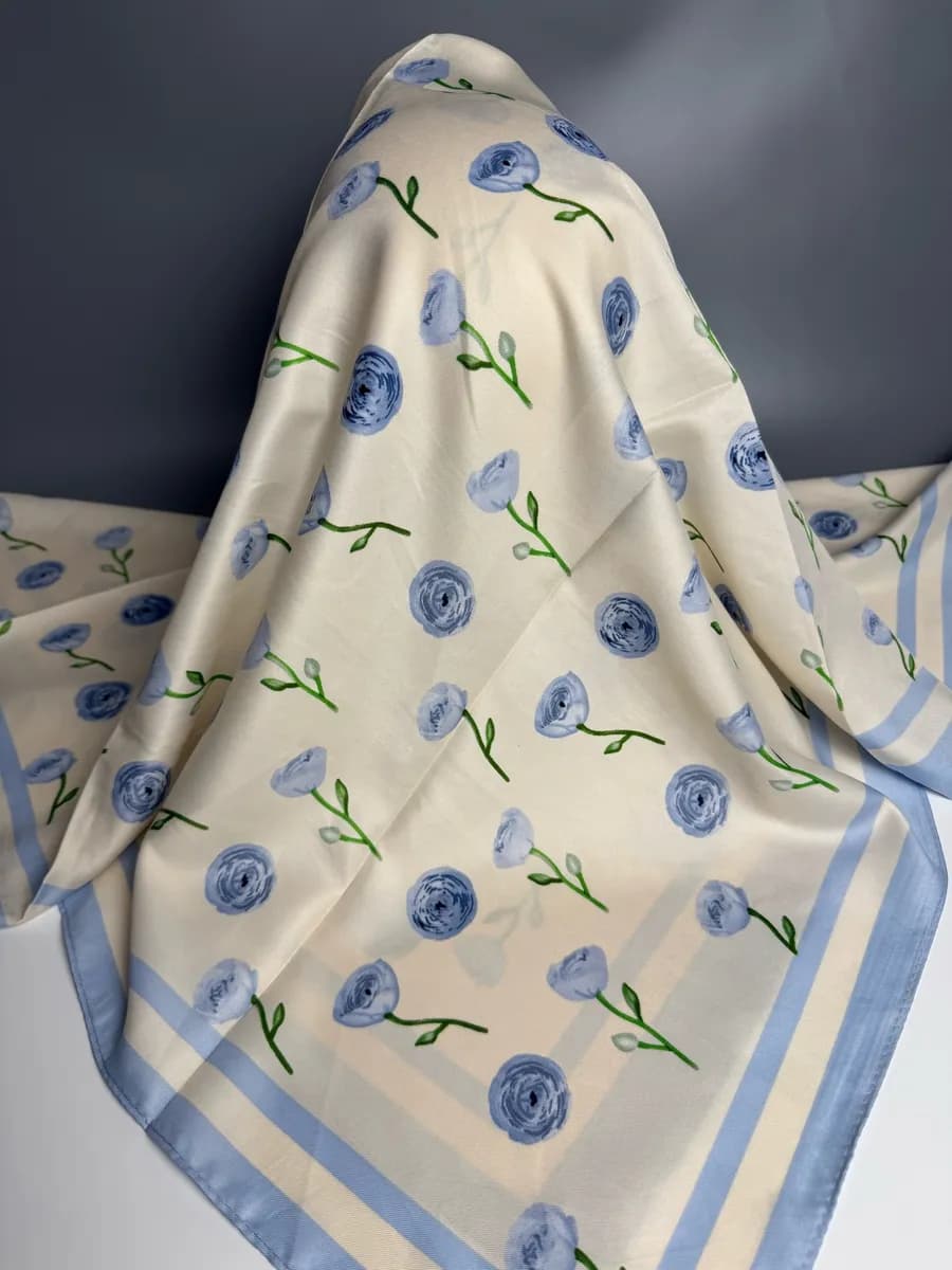 Платок бюджетный атласный на голову и шею - фото 1